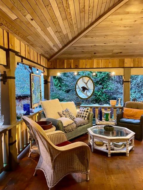Hummingbird Gardens B&B Ladysmith Exterior photo